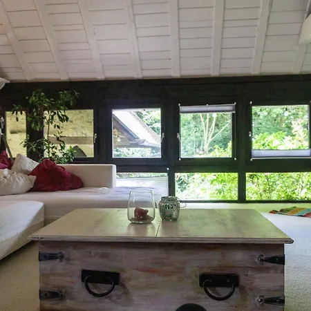Country Life At The Pyrmonter Zehnthof *